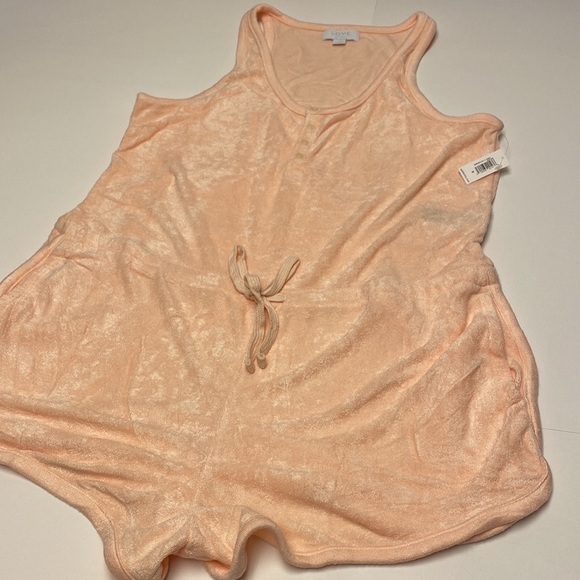 GAP Factory Romper - Picture 4 of 7